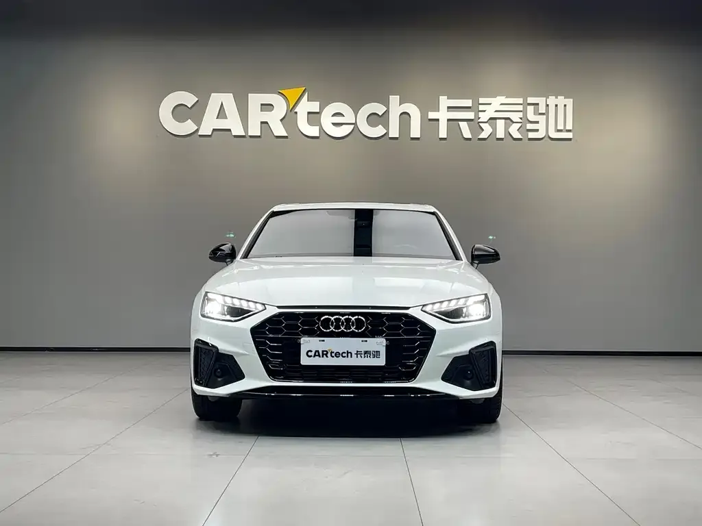 Audi A4L 2024 из CN, фото 2