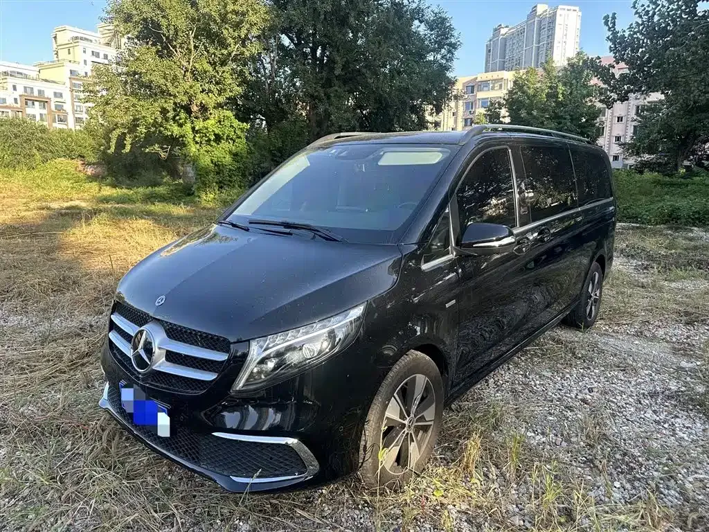 Mercedes-Benz V-Class 2024 из CN, фото 1