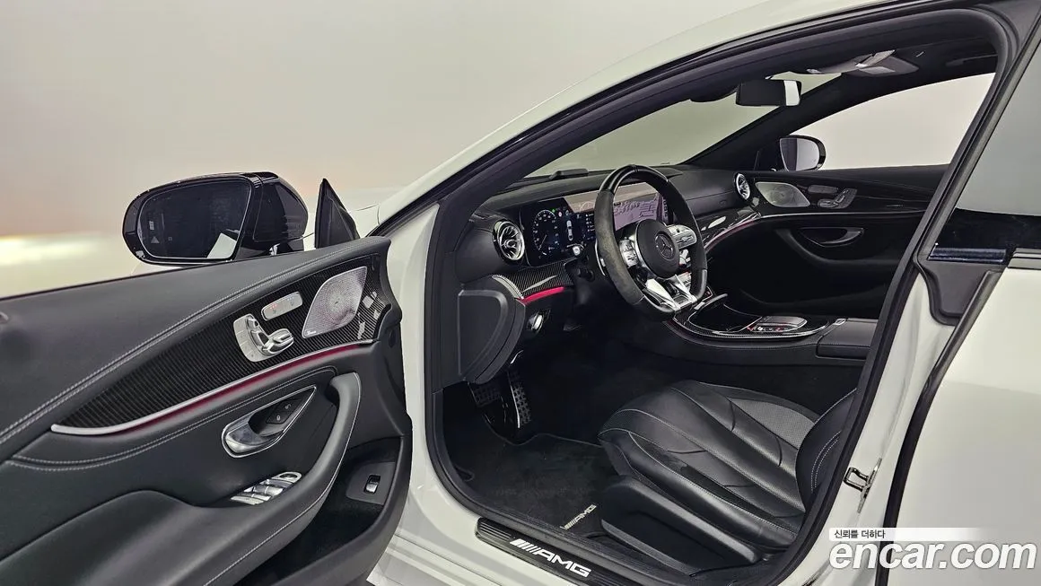 Mercedes-Benz CLS-Class — фото 10