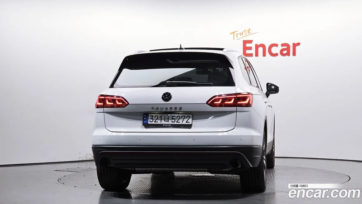 Volkswagen Touareg 2023 из KR, фото 4
