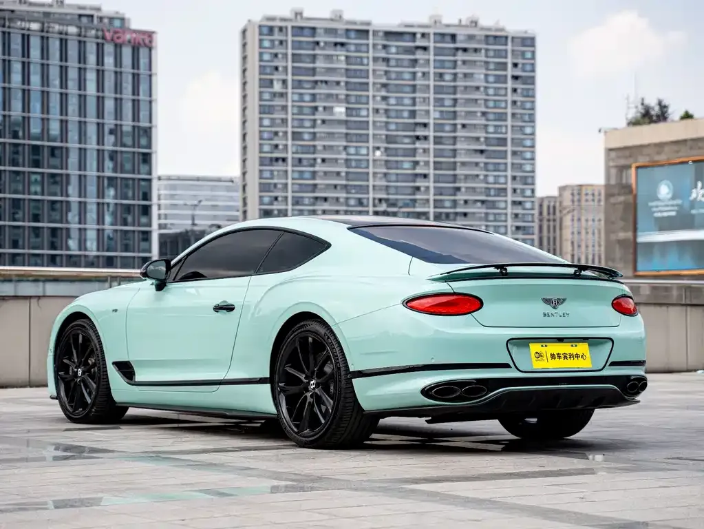 Bentley Continental 2022 из CN, фото 8