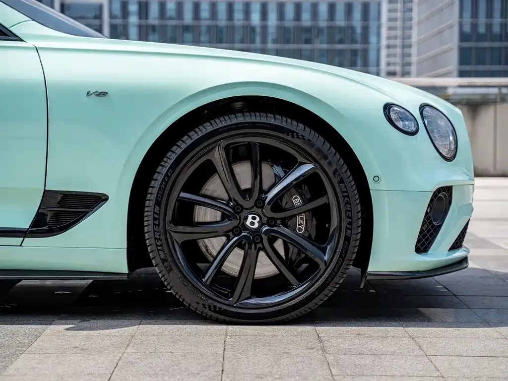Bentley Continental 2022 из CN, фото 9