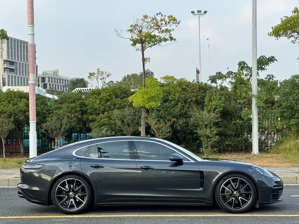 Porsche Panamera 2022 из CN, фото 4