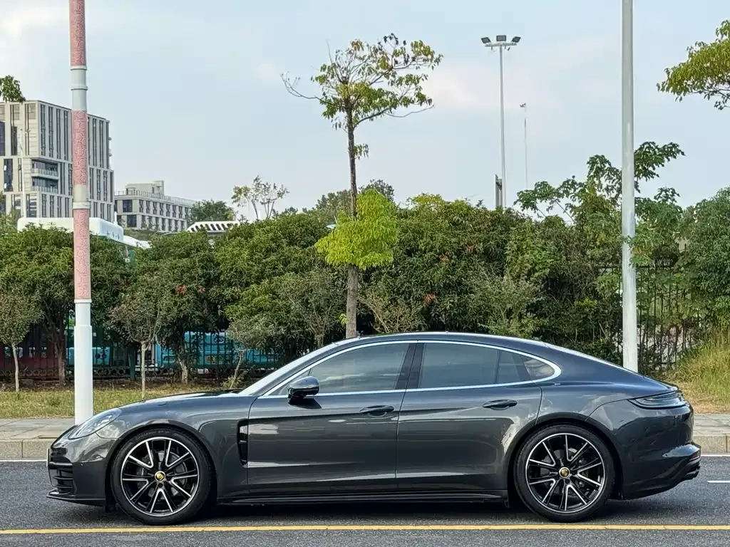 Porsche Panamera 2022 из CN, фото 8