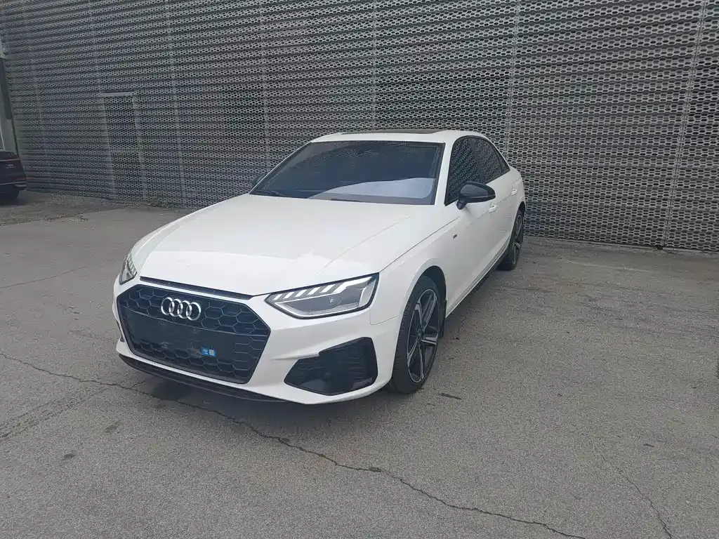 Audi A4L 2024 из CN, фото 1