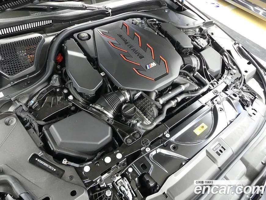 BMW M5 2025 из KR, фото 5