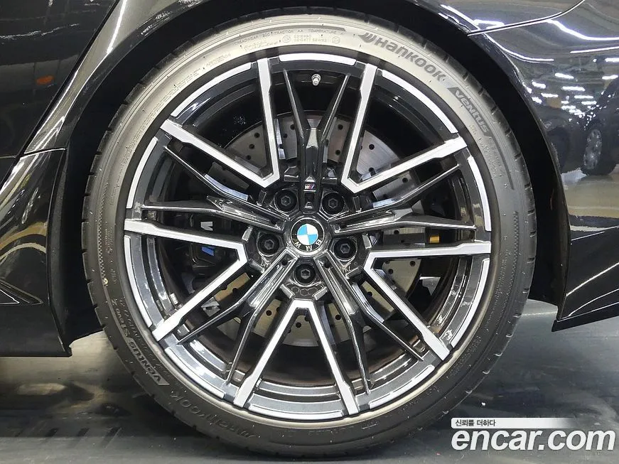 BMW M5 2025 из KR, фото 9