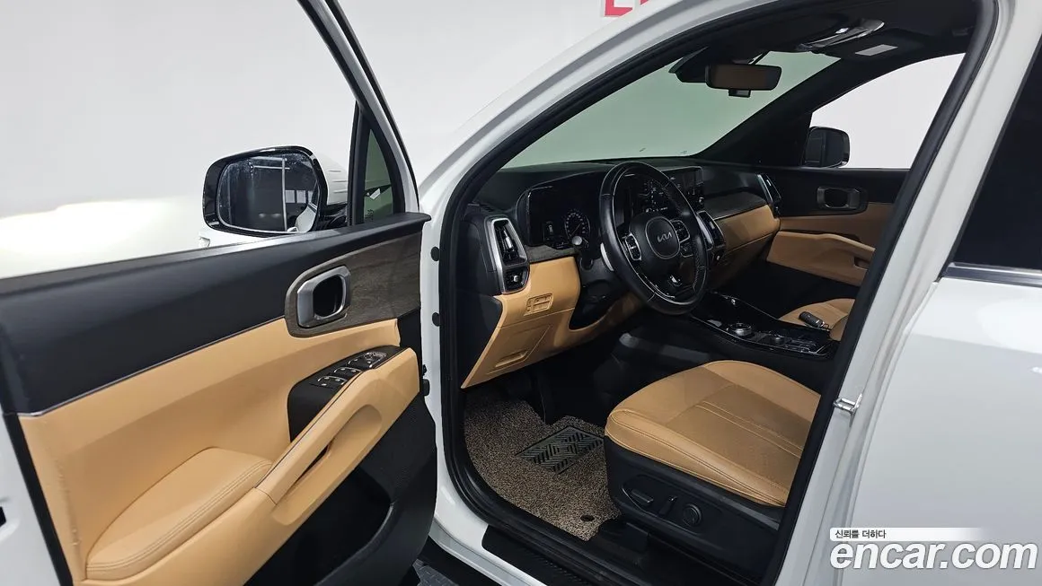 Kia Sorento — фото 10