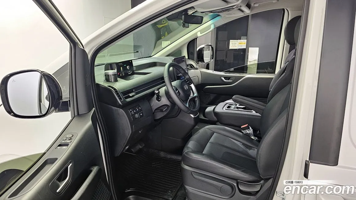 Hyundai Staria 2025 из KR, фото 10