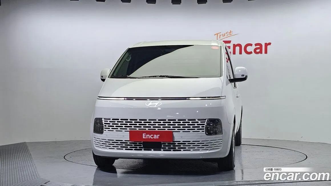 Hyundai Staria 2025 из KR, фото 3