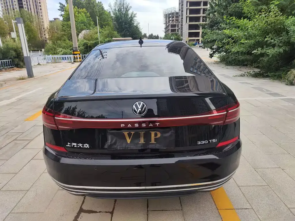 Volkswagen Passat 2023 из CN, фото 6