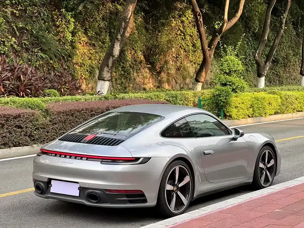 Porsche 911 2023 из CN, фото 7