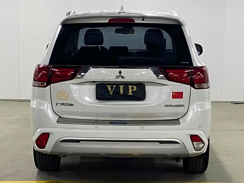 Mitsubishi Outlander 2021 из CN, фото 5