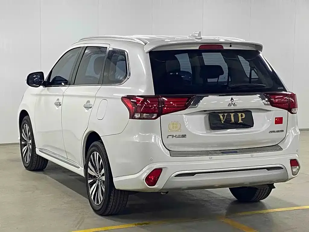 Mitsubishi Outlander 2021 из CN, фото 6