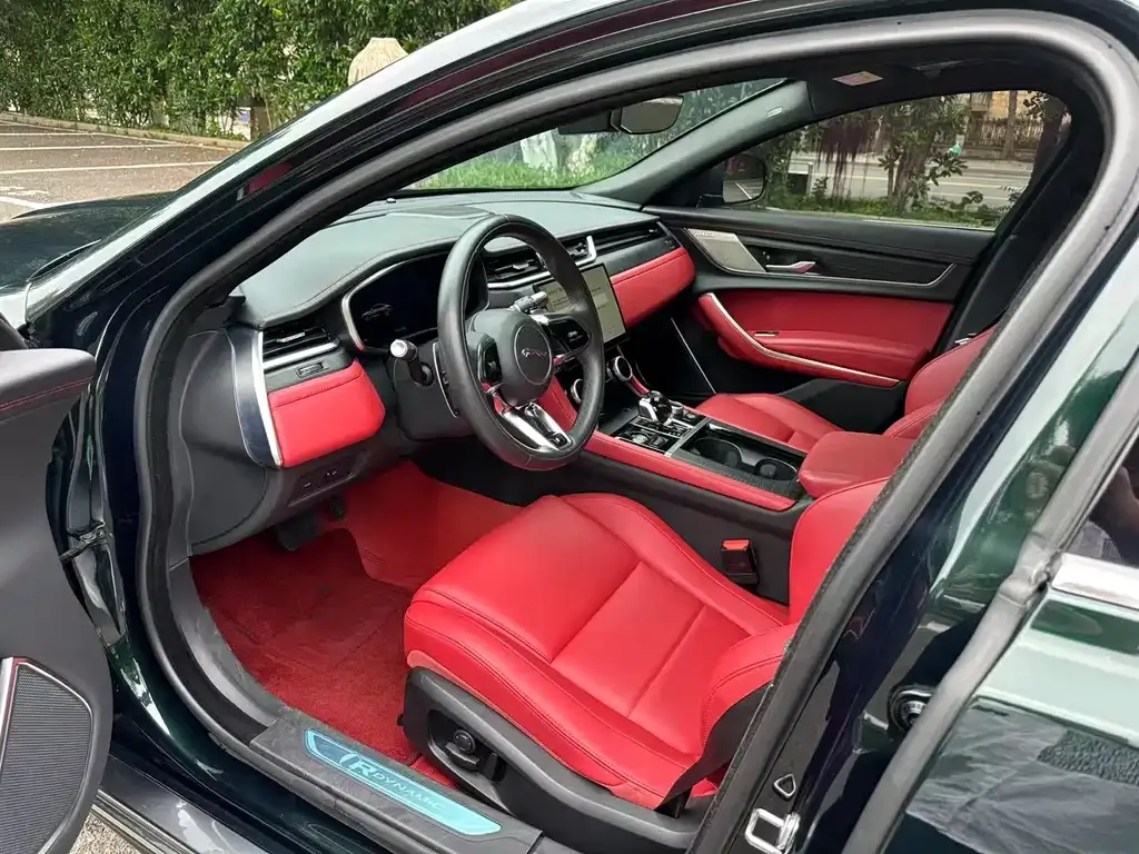 Jaguar XFL 2023 из CN, фото 7