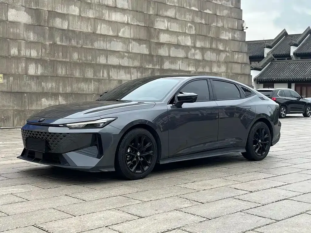 Changan UNI-V 2024 из CN, фото 1