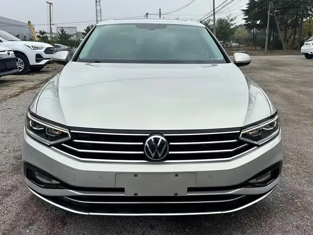 Volkswagen Magotan 2021 из CN, фото 2
