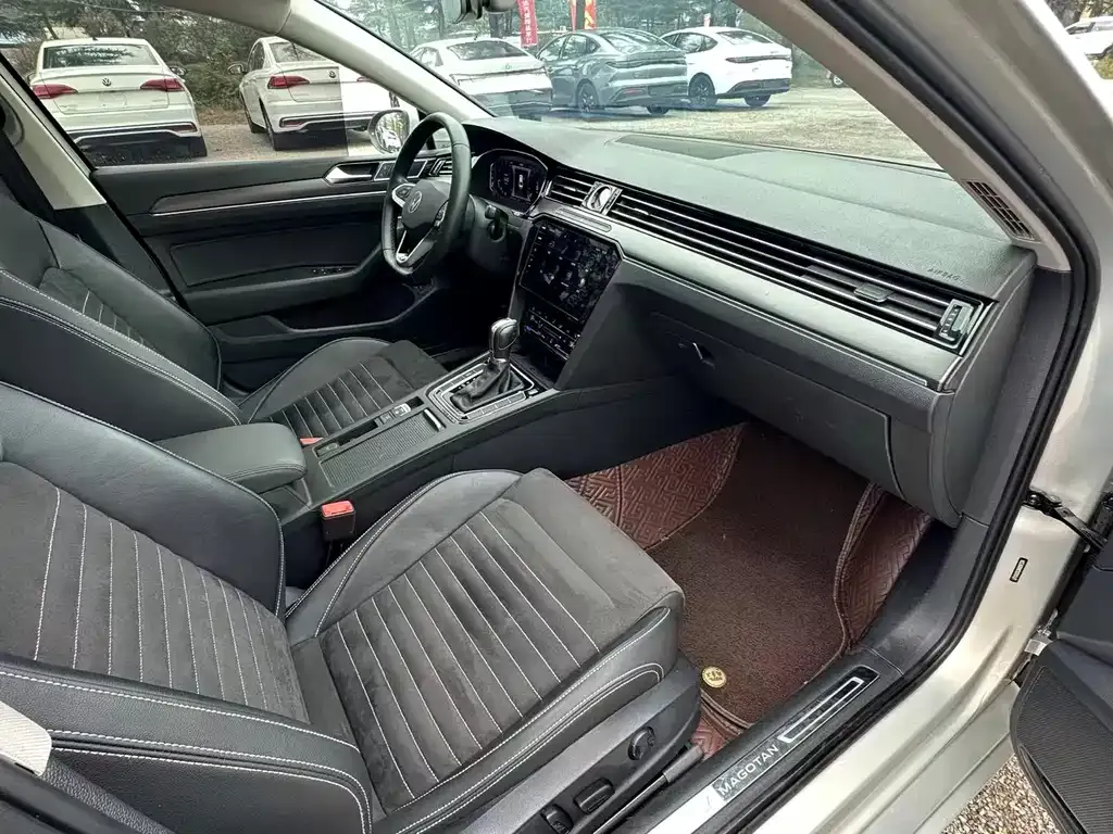 Volkswagen Magotan 2021 из CN, фото 6