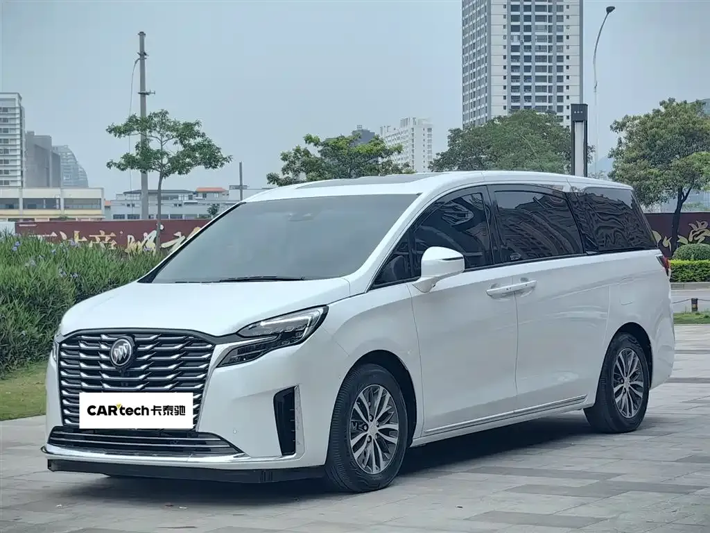 Buick GL8 2022 из CN, фото 1