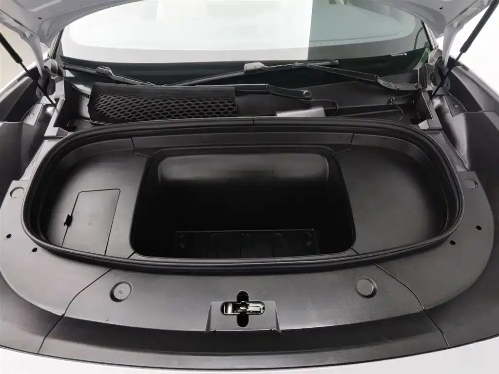 BYD L EV 2025 из CN, фото 6