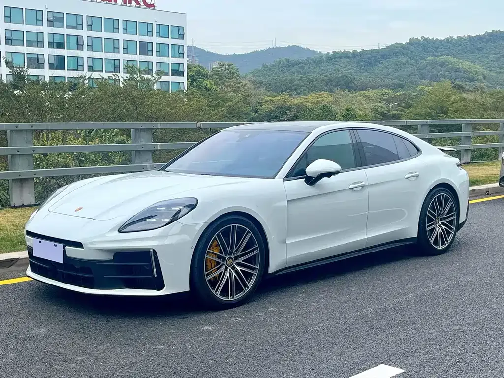 Porsche Panamera 2024 из CN, фото 1