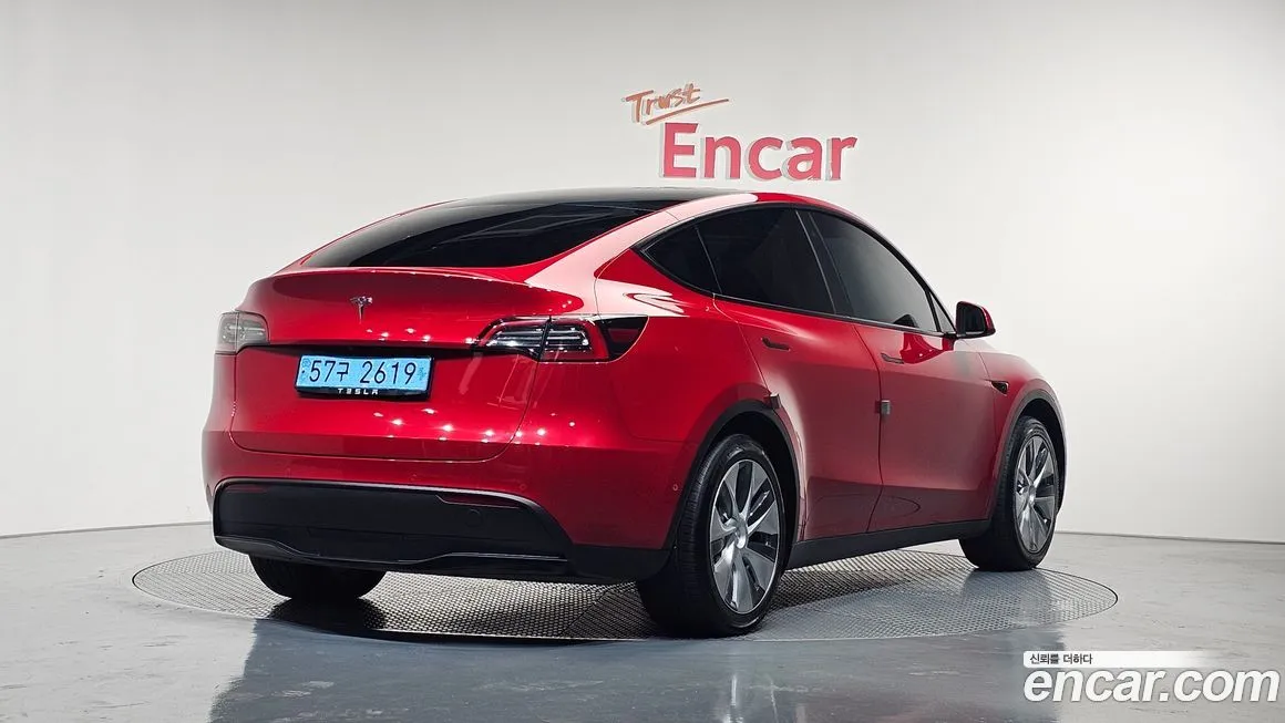 Tesla Model Y 2021 из KR, фото 2