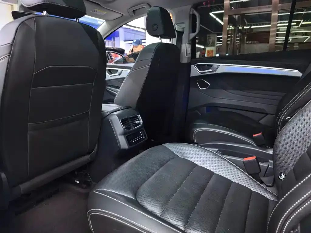 Volkswagen Talagon 2022 из CN, фото 8