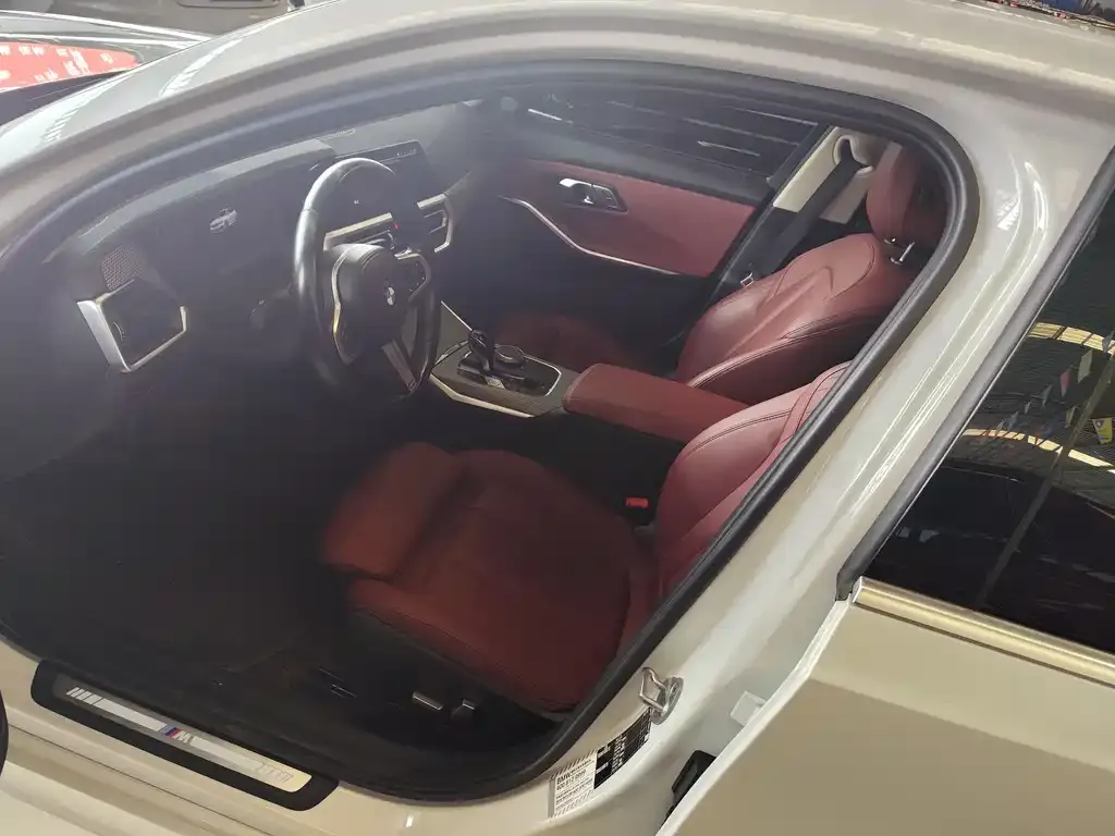 [object Object] 3 Series 2022 из CN, фото 3