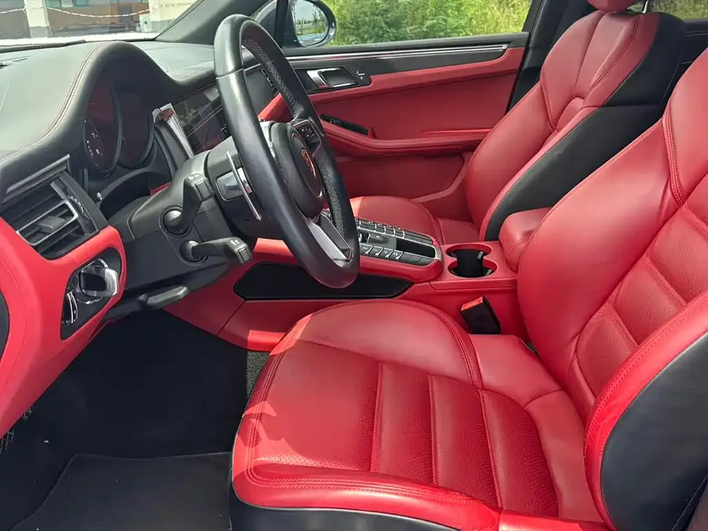 Porsche Macan 2021 из CN, фото 10