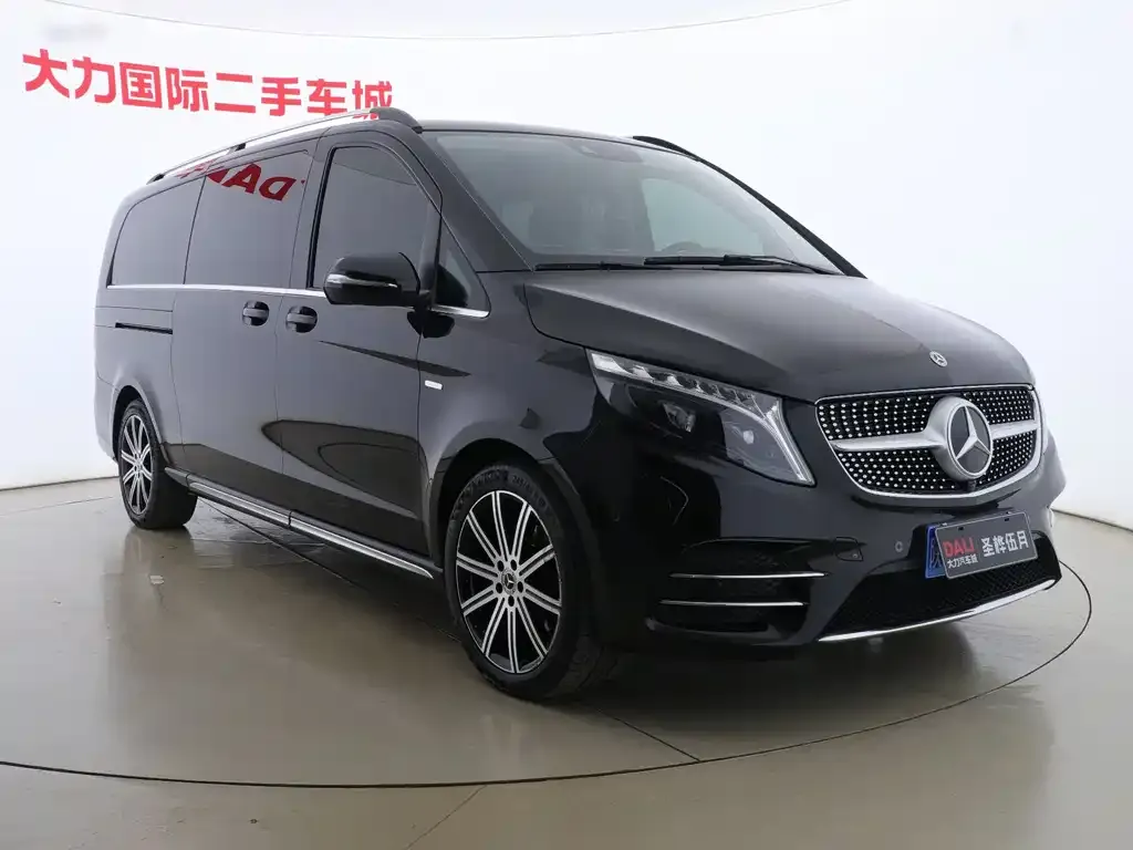 Mercedes-Benz V-Class 2023 из CN, фото 3