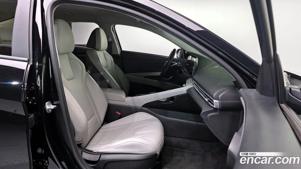 Hyundai AVANTE 2022 из KR, фото 10