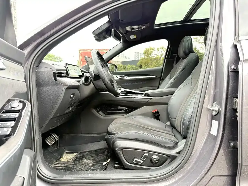Geely Xingrui 2024 из CN, фото 4