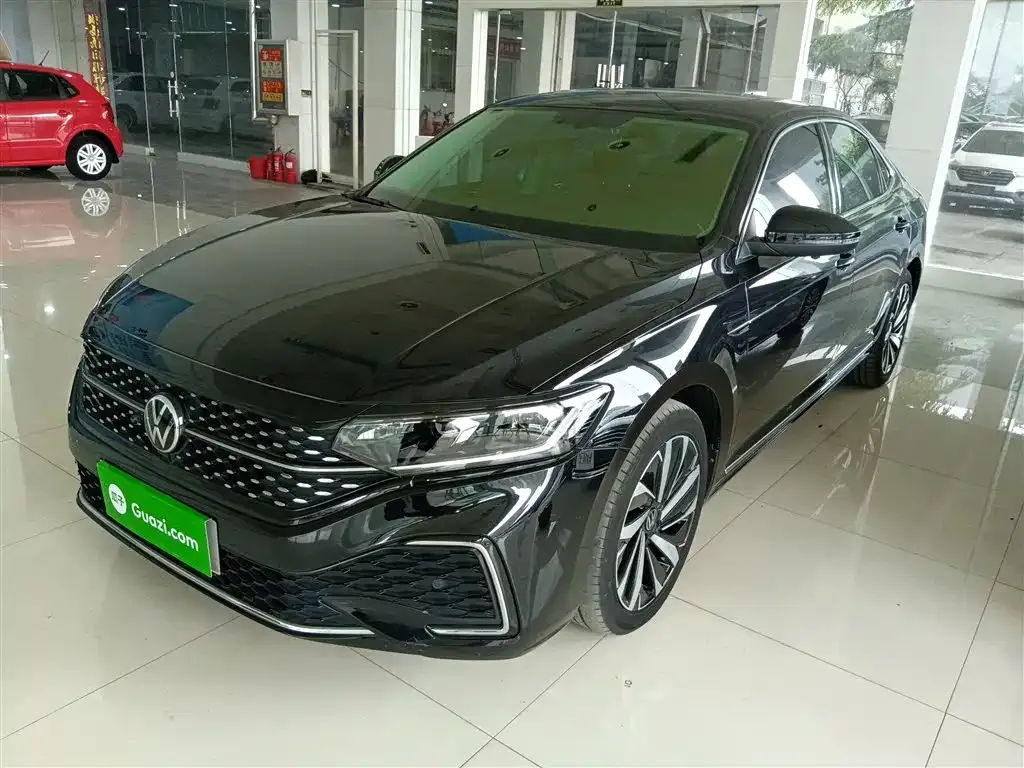 Volkswagen Passat 2022 из CN, фото 2