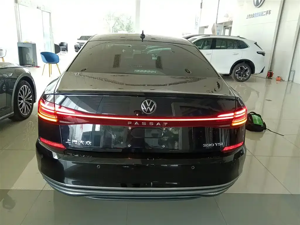 Volkswagen Passat 2022 из CN, фото 6