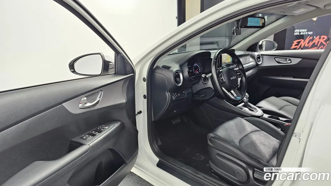 Kia K3 2022 из KR, фото 10