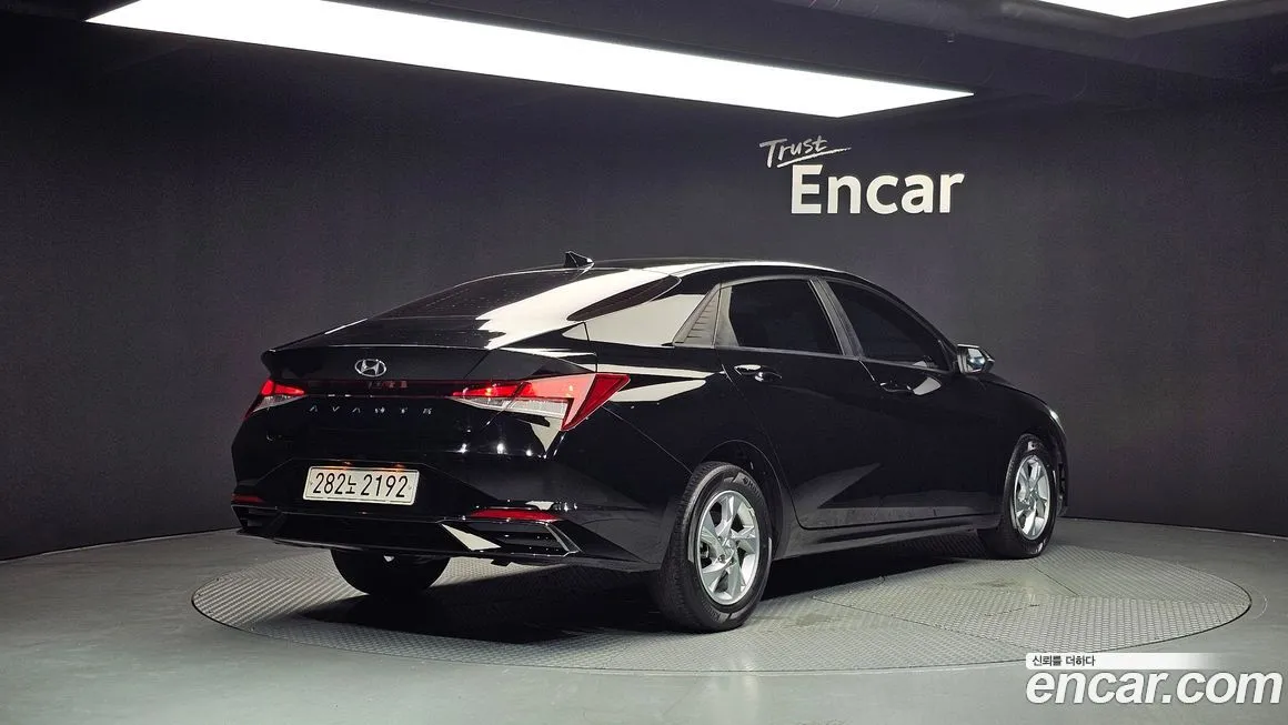 Hyundai AVANTE 2021 из KR, фото 2