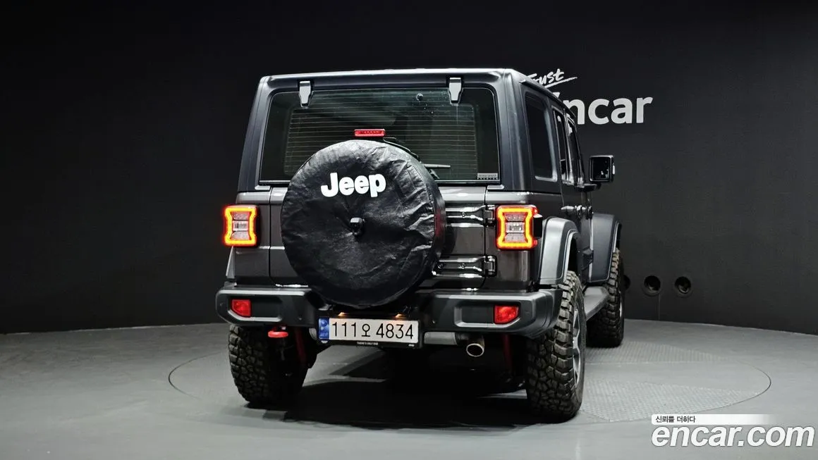 Jeep Wrangler 2023 из KR, фото 4