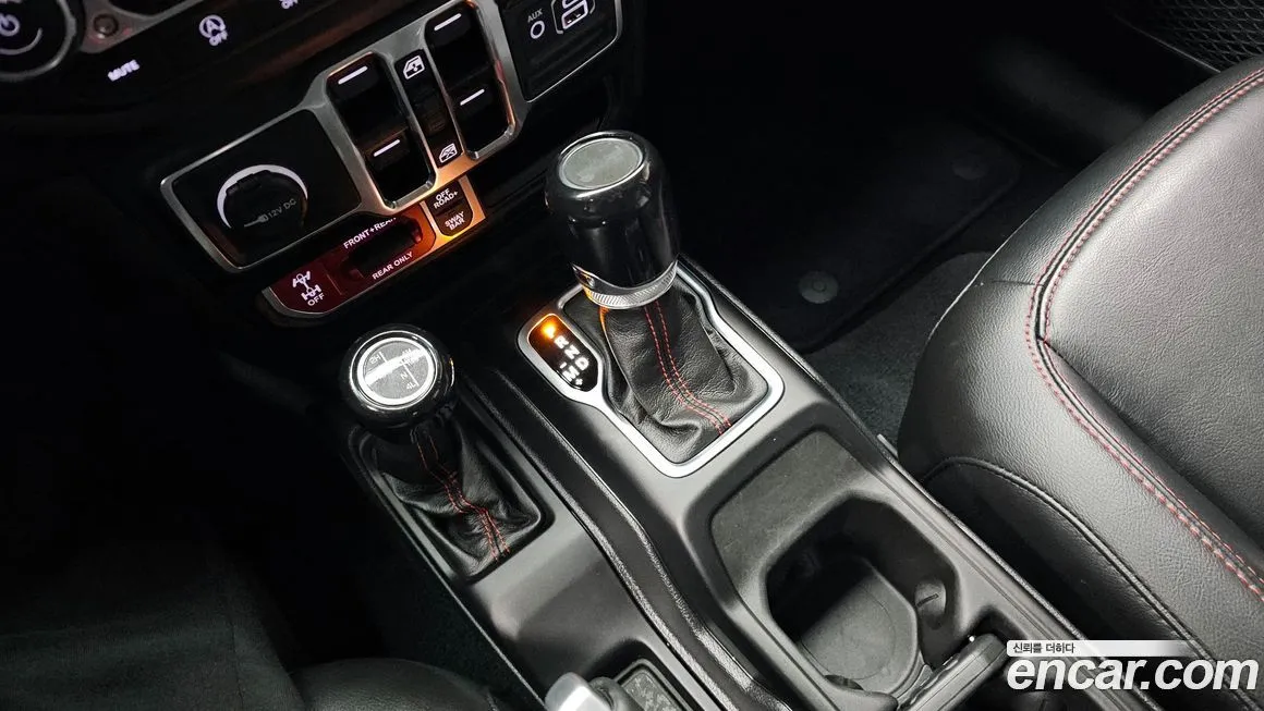 Jeep Wrangler 2023 из KR, фото 9