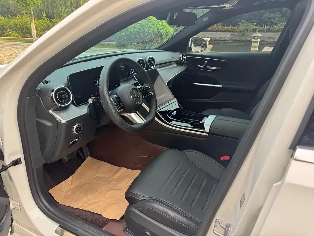 Mercedes-Benz C-Class 2023 из CN, фото 4