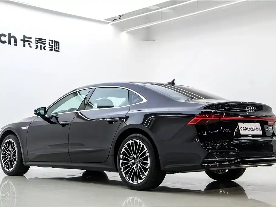 Audi A7L 2025 из CN, фото 6