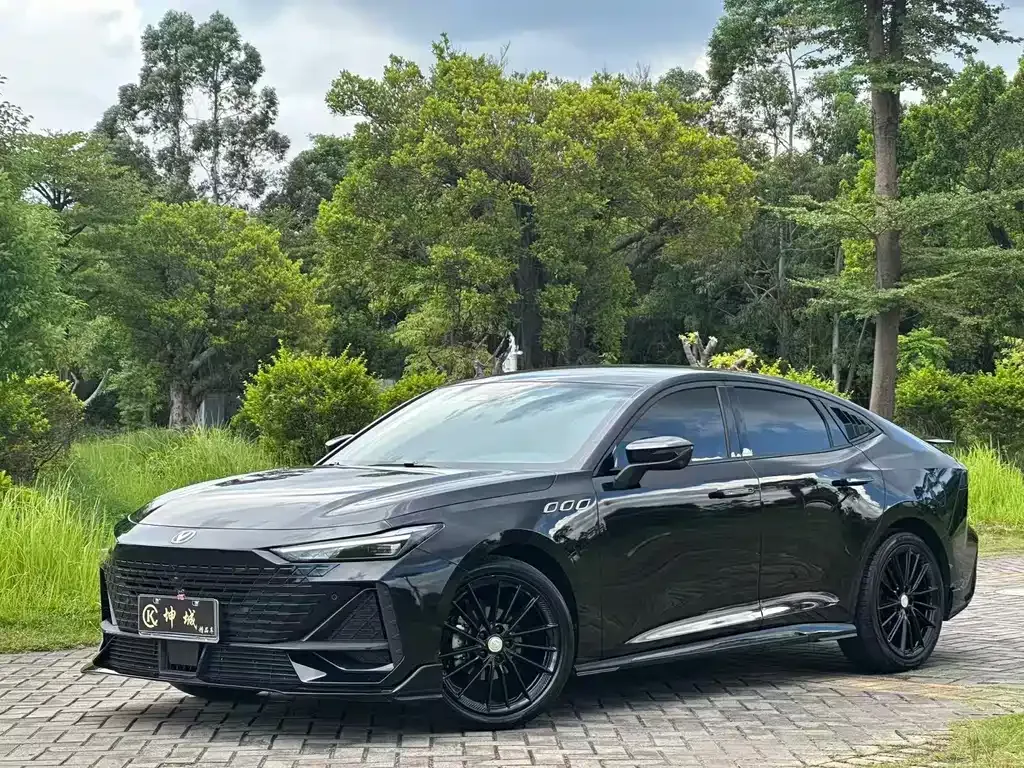 Changan UNI-V 2023 из CN, фото 1