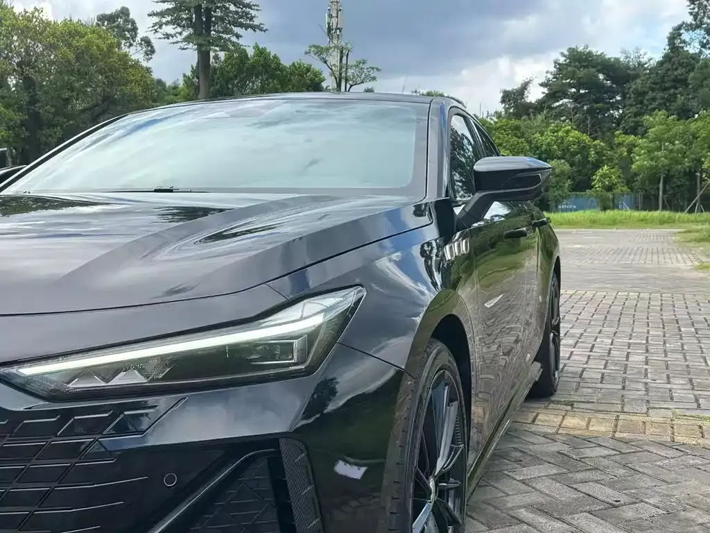 Changan UNI-V 2023 из CN, фото 8