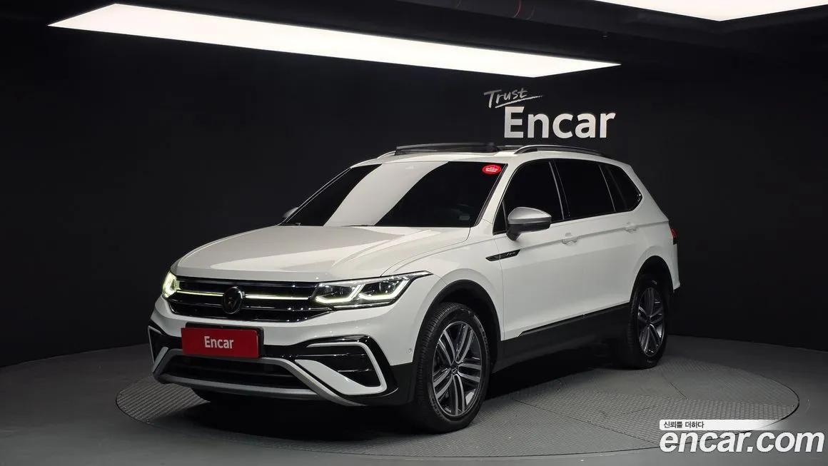 Volkswagen Tiguan 2023 из KR, фото 1