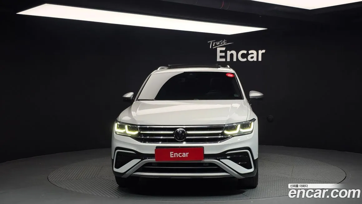 Volkswagen Tiguan 2023 из KR, фото 3