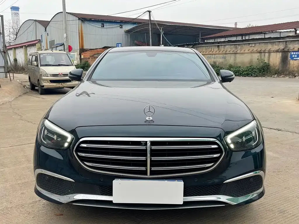 Mercedes-Benz E-Class 2021 из CN, фото 2