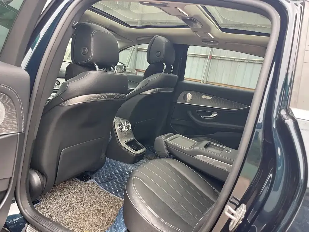 Mercedes-Benz E-Class 2021 из CN, фото 7