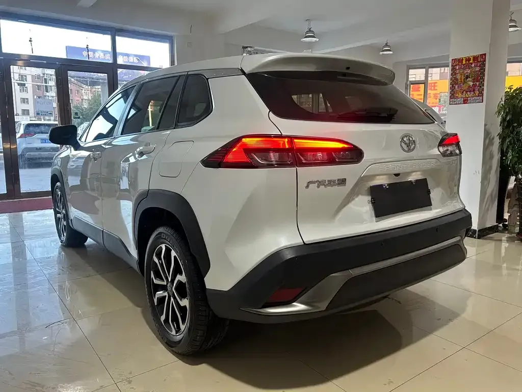 Toyota Frontlander 2022 из CN, фото 4