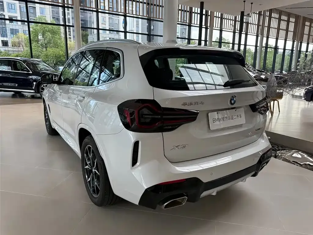 BMW X3 2024 из CN, фото 2