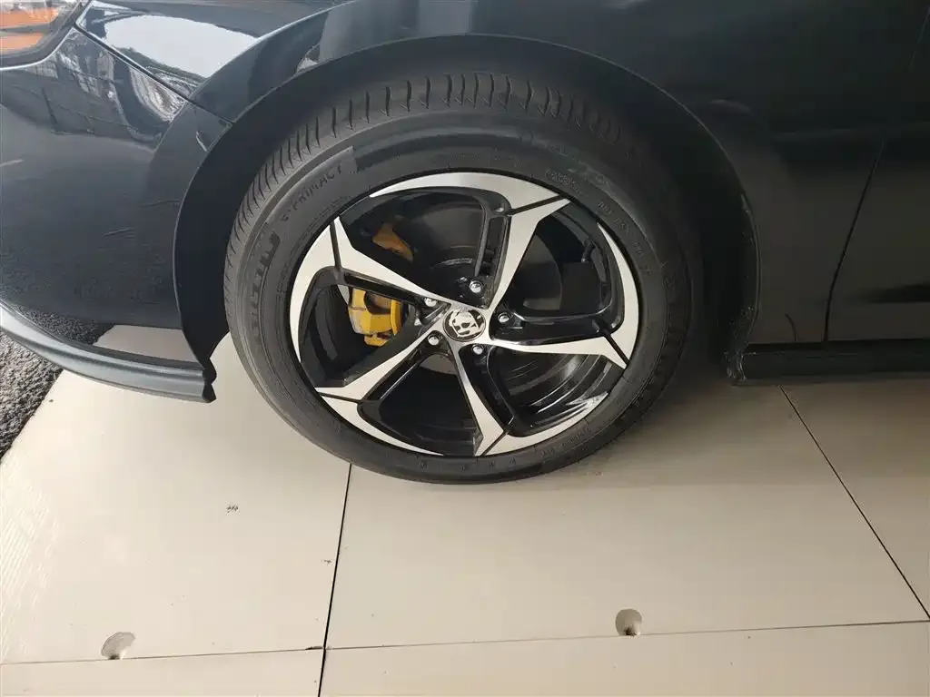 Honda Accord 2023 из CN, фото 5