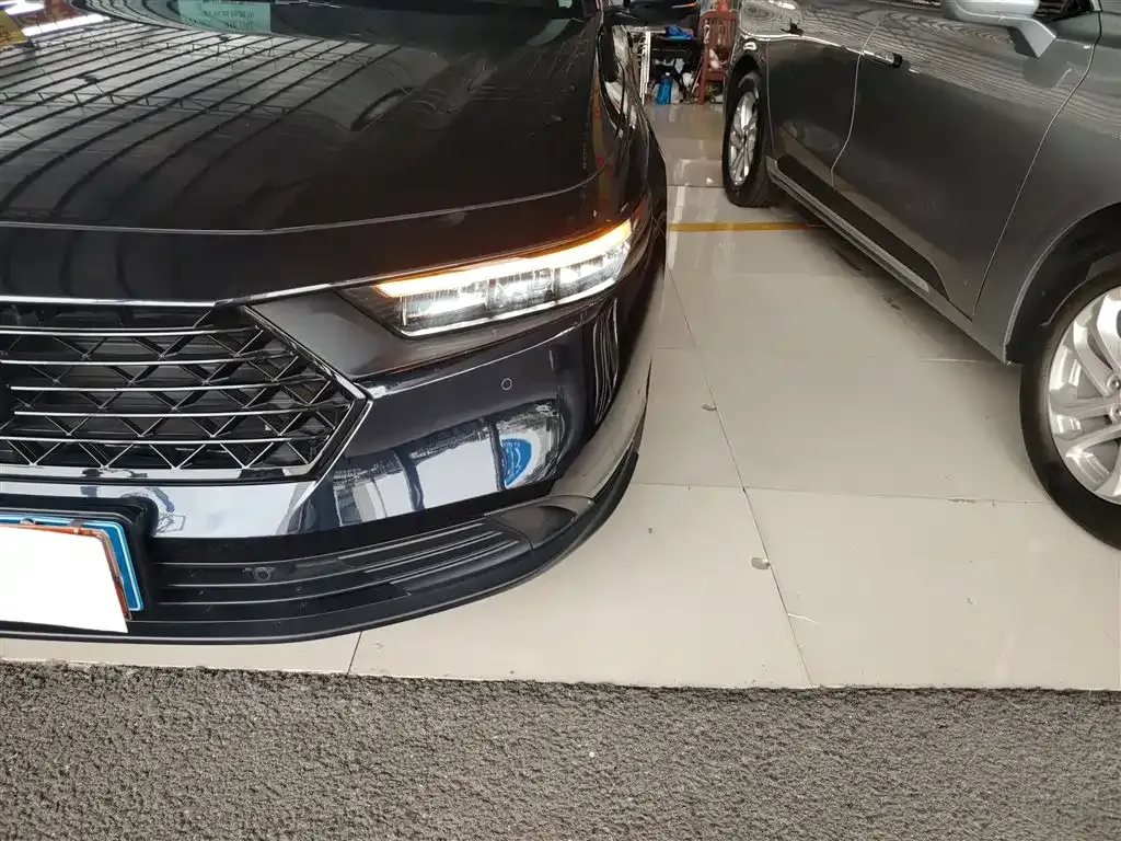 Honda Accord 2023 из CN, фото 7